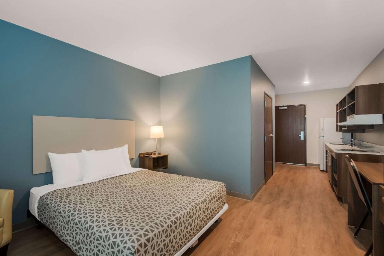 Woodspring Suites Bellflower - Los Angeles Exterior foto